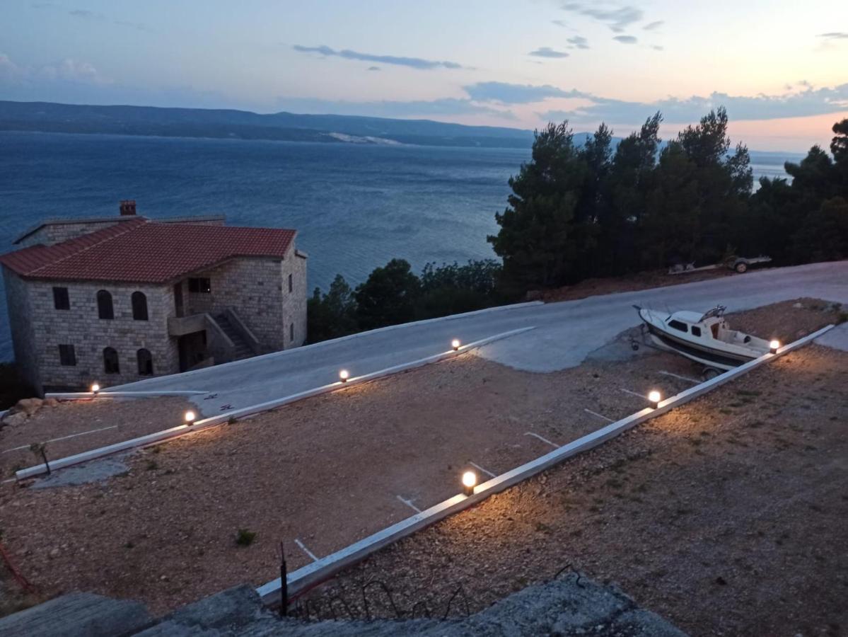 Luxury Apartments Villa Ruzmarina With New Heated Infinity Pool And Lounge Area Marusici  Экстерьер фото