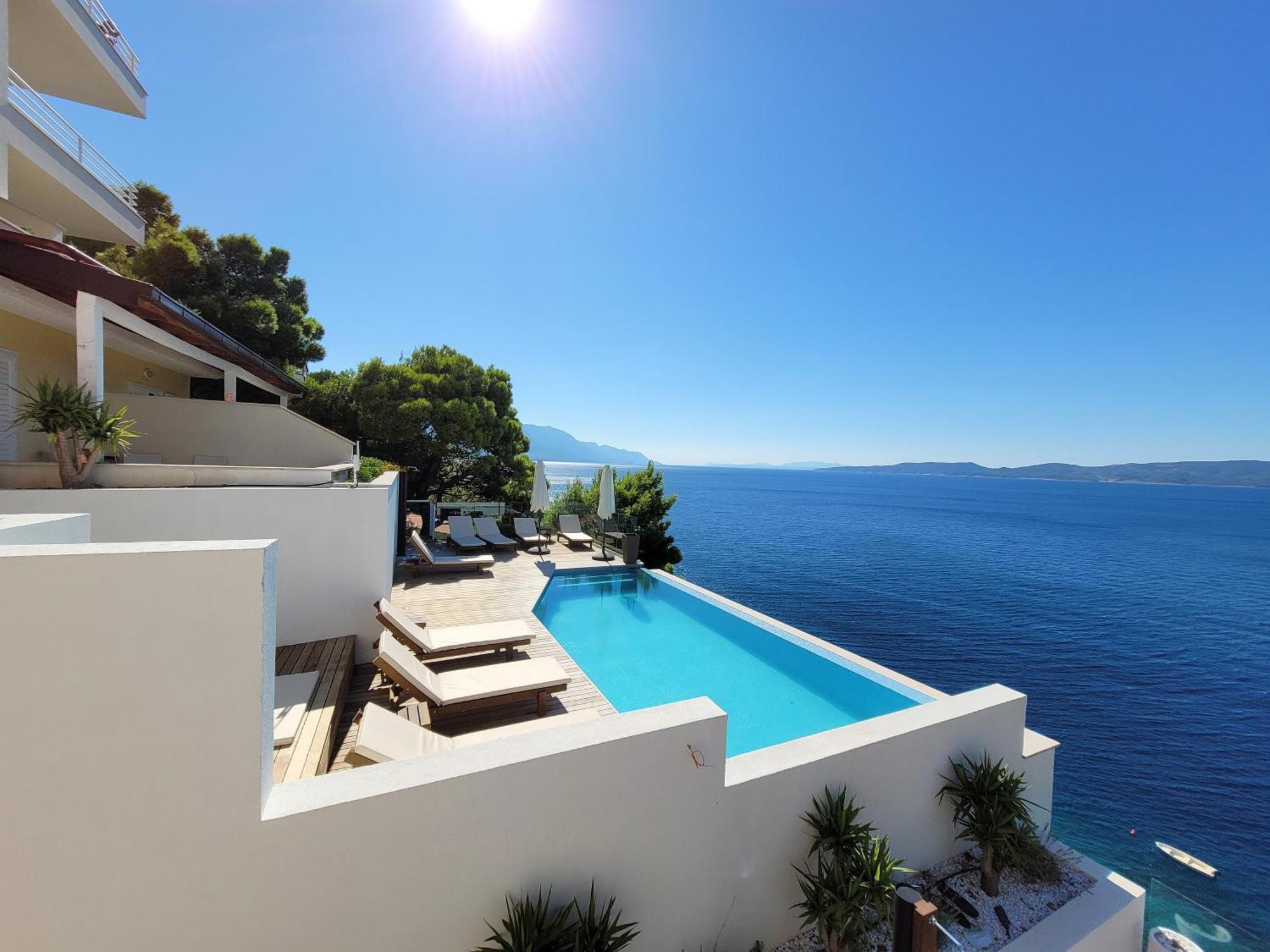 Luxury Apartments Villa Ruzmarina With New Heated Infinity Pool And Lounge Area Marusici  Экстерьер фото